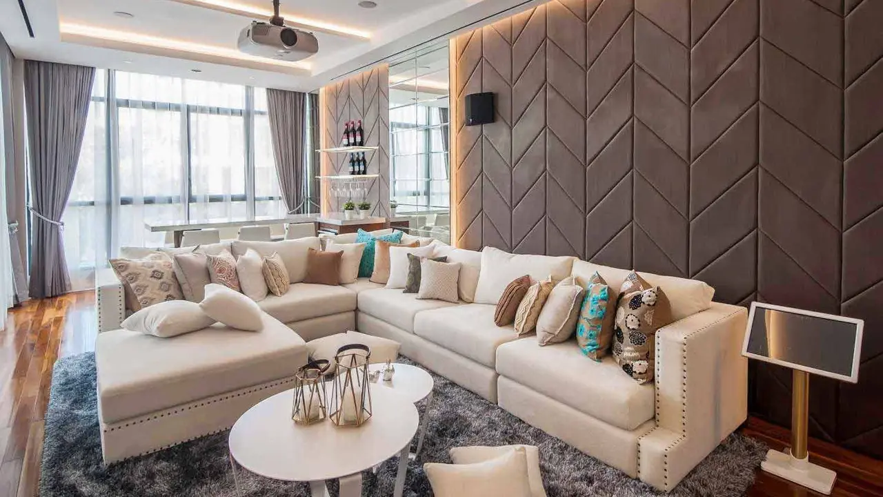 Desain Rumah Modern dengan Sentuhan Klasik yang Super Mewah