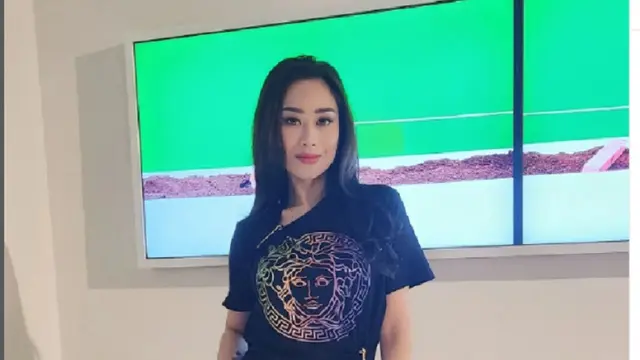 Poppy Capella National Director atau Pemegang Lisensi Miss Universe Indonesia (Foto: instagram poppycapella_)