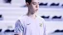 Lee Gwan Hee memiliki tubuh atletis dan tinggi. Ternyata, ia adalah seorang atlet basket di sebuah klub papan atas; Changwon LG Sakers. Posisinya adalah sebagai Guard dan bahkan pernah mewakili Timnas Basket Korea Selatan di Kualifikasi Asia Piala Dunia Basket 2023, di Manila. [Foto: Instagram/leegwanhee0429]