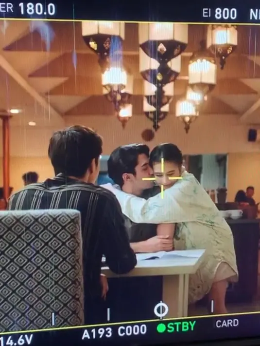 Prilly Latuconsina dan Reza Rahadian. (Sumber: Instagram/prillylatuconsina96)