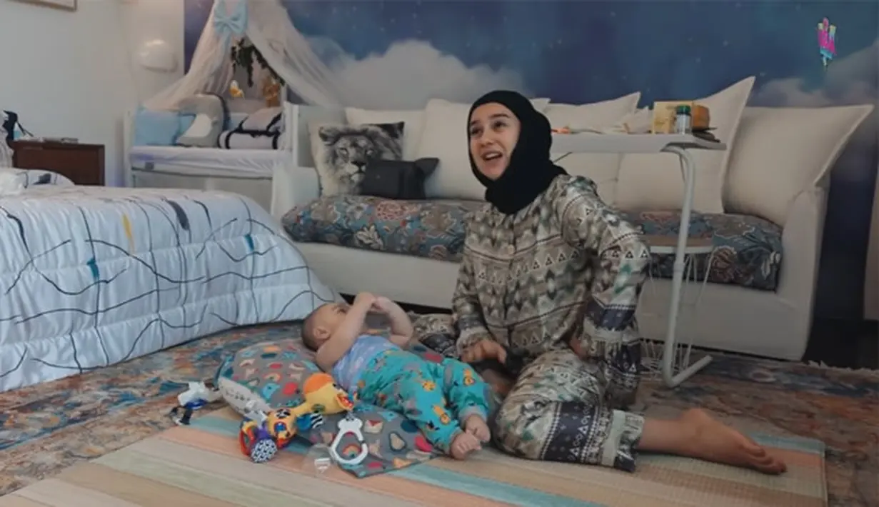 Rumah Irish Bella dan Ammar Zoni (Youtube/ Aish TV)