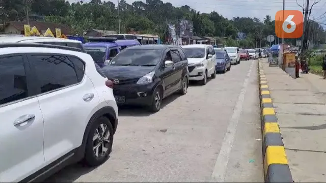 Pengendara patadi exit Bocimi sesi 2 ruas Parungkuda (Liputan6.com/Istimewa).