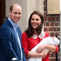 Pangeran William dan Kate Middleton melakukan pembaptisan anak mereka, Pangeran Lois pada 9 Juli waktu setempat. (Marie Claire)