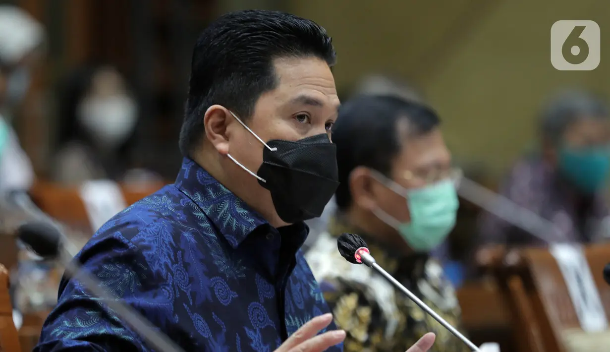 Ketua Pelaksana Komite Penanganan COVID-19 dan Pemulihan Ekonomi Nasional Erick Thohir saat rapat kerja dengan Komisi IX DPR di Kompleks Parlemen, Jakarta, Kamis (27/8/2020). Raker tersebut di antaranya membahas perkembangan tentang uji vaksin untuk COVID-19. (Liputan6.com/Johan Tallo)