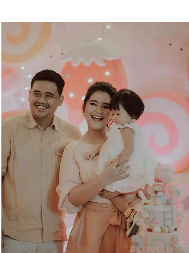 6 Momen Keseruan Ulang Tahun Sedah Mirah, Cucu Perempuan Jokowi