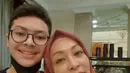 <p>Keanu Massaid kini sudah besar dan semakin tampan. Tinggi badannya pun hampir menyamai sang mama, Angelina Sondakh. (Foto: instagram.com/@keanu_massaid)</p>