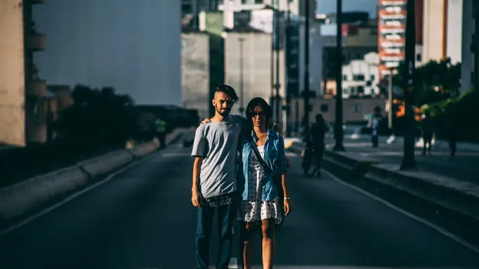 Ilustrasi Relationship