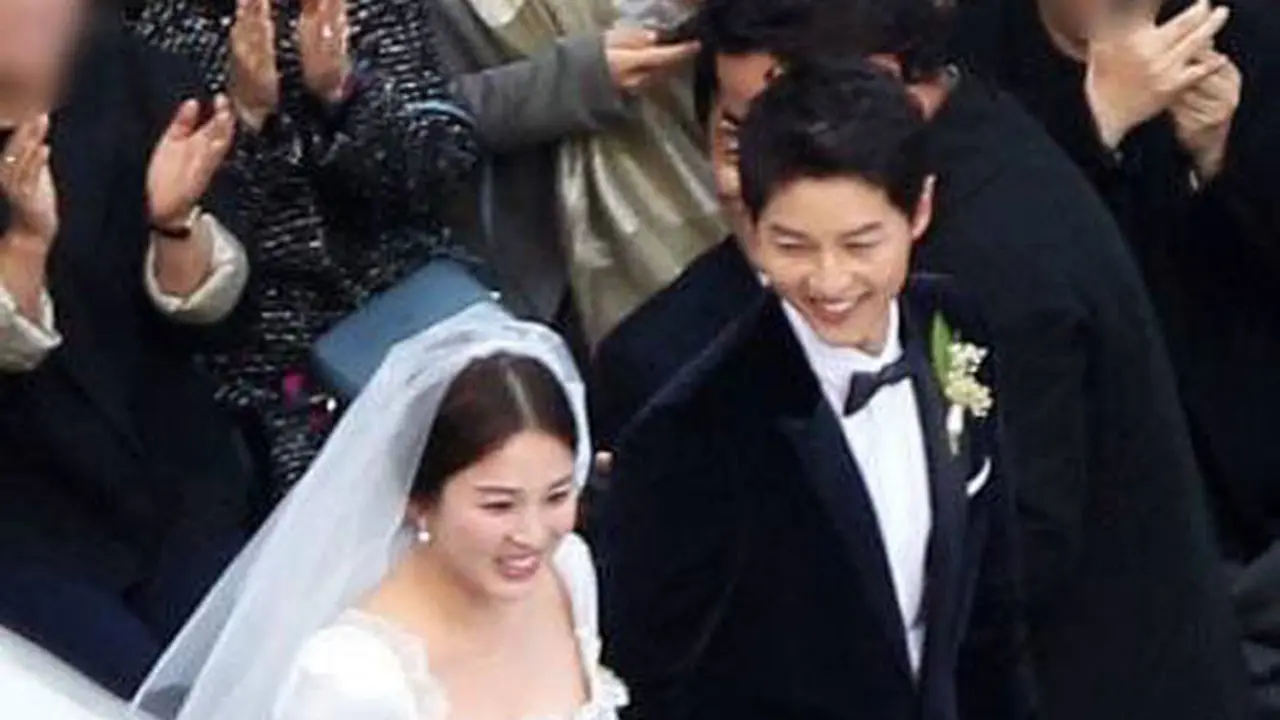 [Bintang] Song Joong Ki - Song Hye Kyo