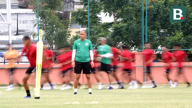 Asisten Pelatih Timnas Indonesia U-20 Nova Arianto