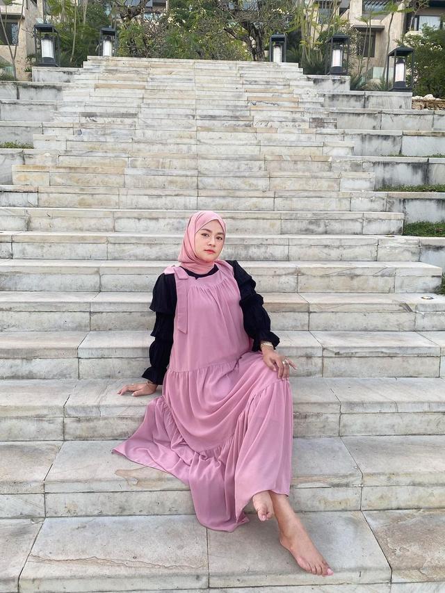 6 Potret Terbaru Yunita Lestari Mantan Istri Daus Mini, Perubahannya Bikin Pangling