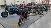 Motor berbagai aliran modifikasi menghiasi Kustomfest 2023. (Septian/Liputan6.com)