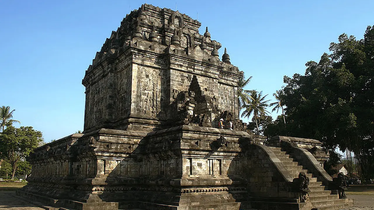 Candi Mendut