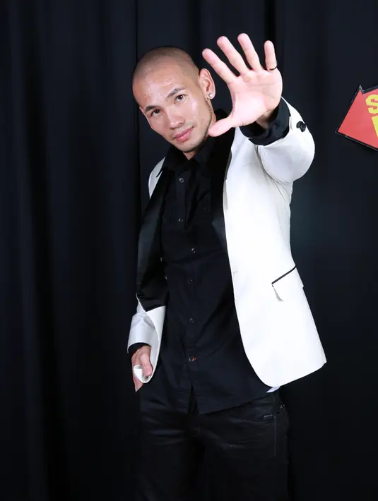 Yanus, salah satu bintang yang membuat SCTV Music Awards 2015 jadi super meriah (Fathan Rangkuti/Bintang.com)