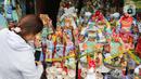 Rata-rata peningkatan pesanan pembuatan parcel lebaran bisa meningkat 50 pesanan dalam sehari. (Liputan6.com/Herman Zakharia)