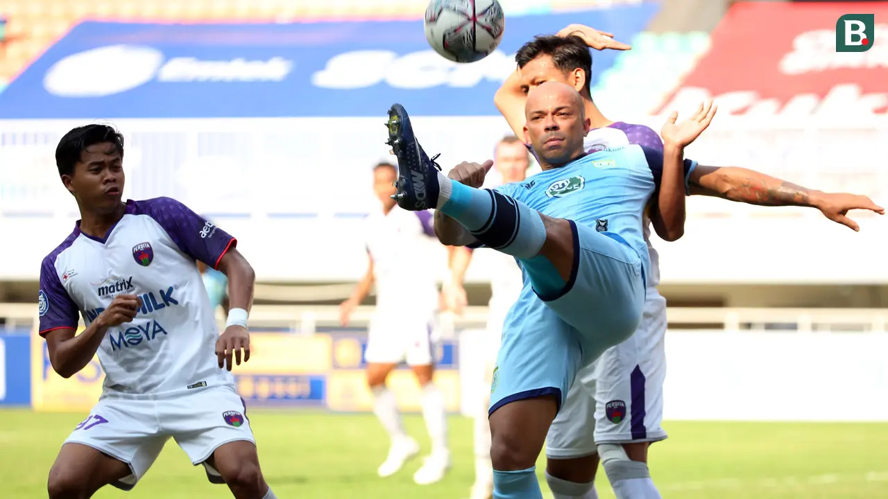 Persela Vs Persita