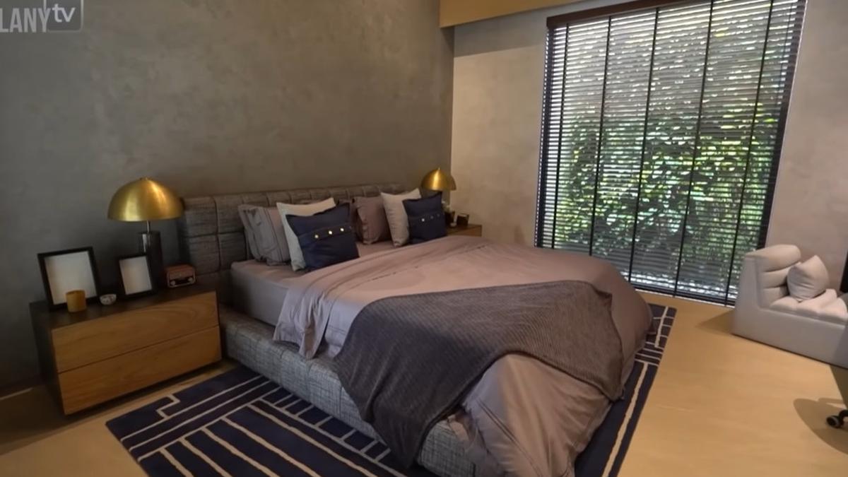 Potret Kamar Tidur El Rumi di Rumah Maia Estianty, Bergaya Industrial Modern Mirip Resort Mewah
