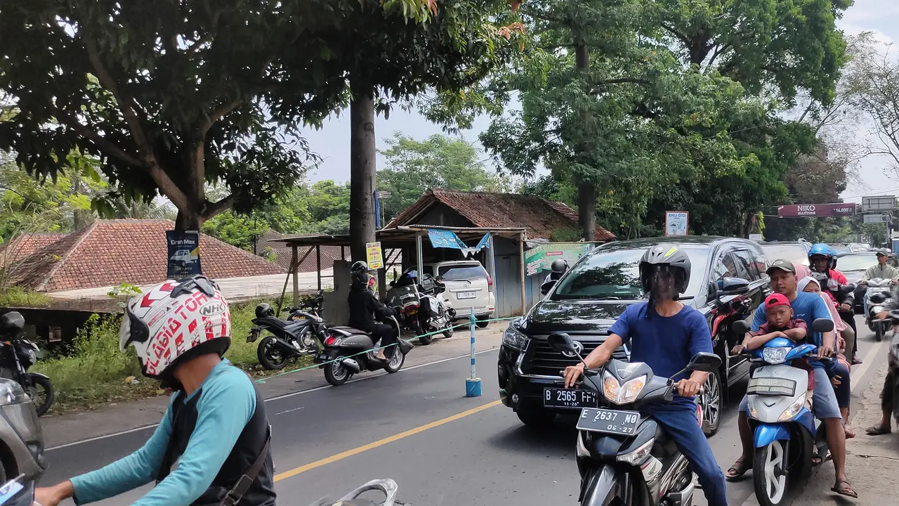 Cuti Lebaran 2023, Jalur Kuningan Mulai Padat Wisatawan