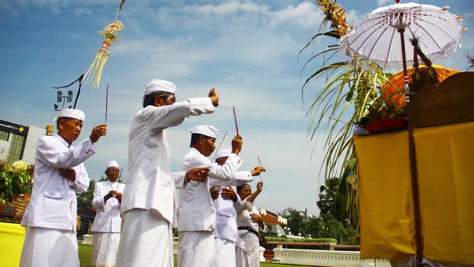 Demi Nyepi Masyarakat Hindu Lewati Momen GMT