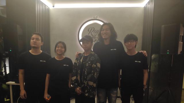 Midnight Quickie dan Weird Genius Luncurkan Single Kolaborasi Berjudul Velvet Thorns