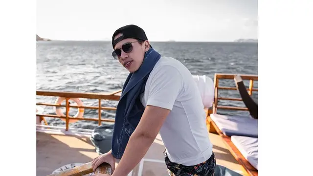 Hampir 5 Tahun Pacaran, Ini 6 Potret Arsyah Rasyid Mantan Maudy Ayunda