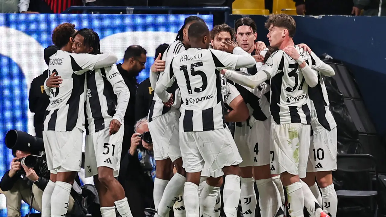 Foto: Cetak Gol ke Gawang AC Milan, Kenan Yildiz Buat Catatan Mengagumkan