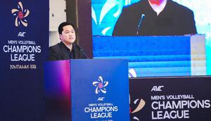 Menteri Pemuda dan Olahraga (Menpora) RI, Erick Thohir, bicara dalam acara drawing dan konferensi pers AVC Men's Champions League 2026. Kejuaraan bola voli putra itu akan digelar di Pontianak, Kalimantan Barat, 13-17 Mei 2026. (Dok. Kemenpora)