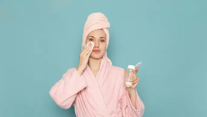 7 Rekomendasi Perawatan Kulit Wajah yang Aman untuk Bumil agar Tetap Sehat dan Glowing