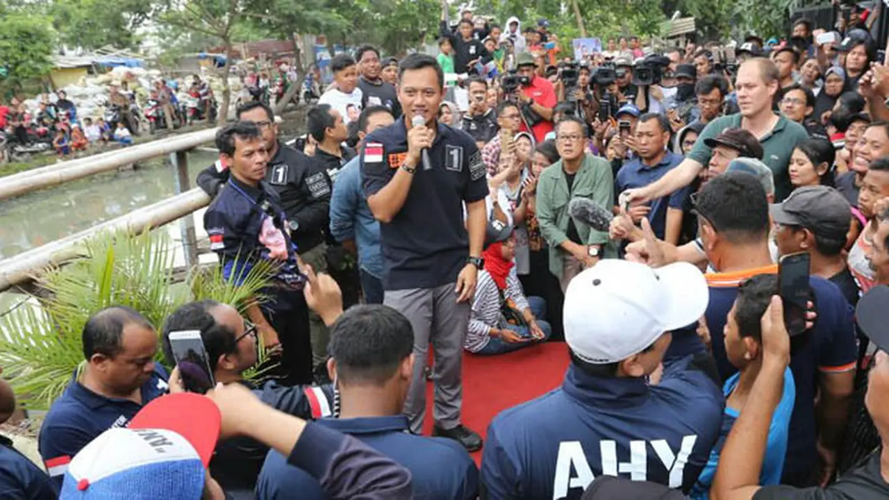 AHY Perkenalkan Program Dana Bergulir ke Pengusaha Tempe