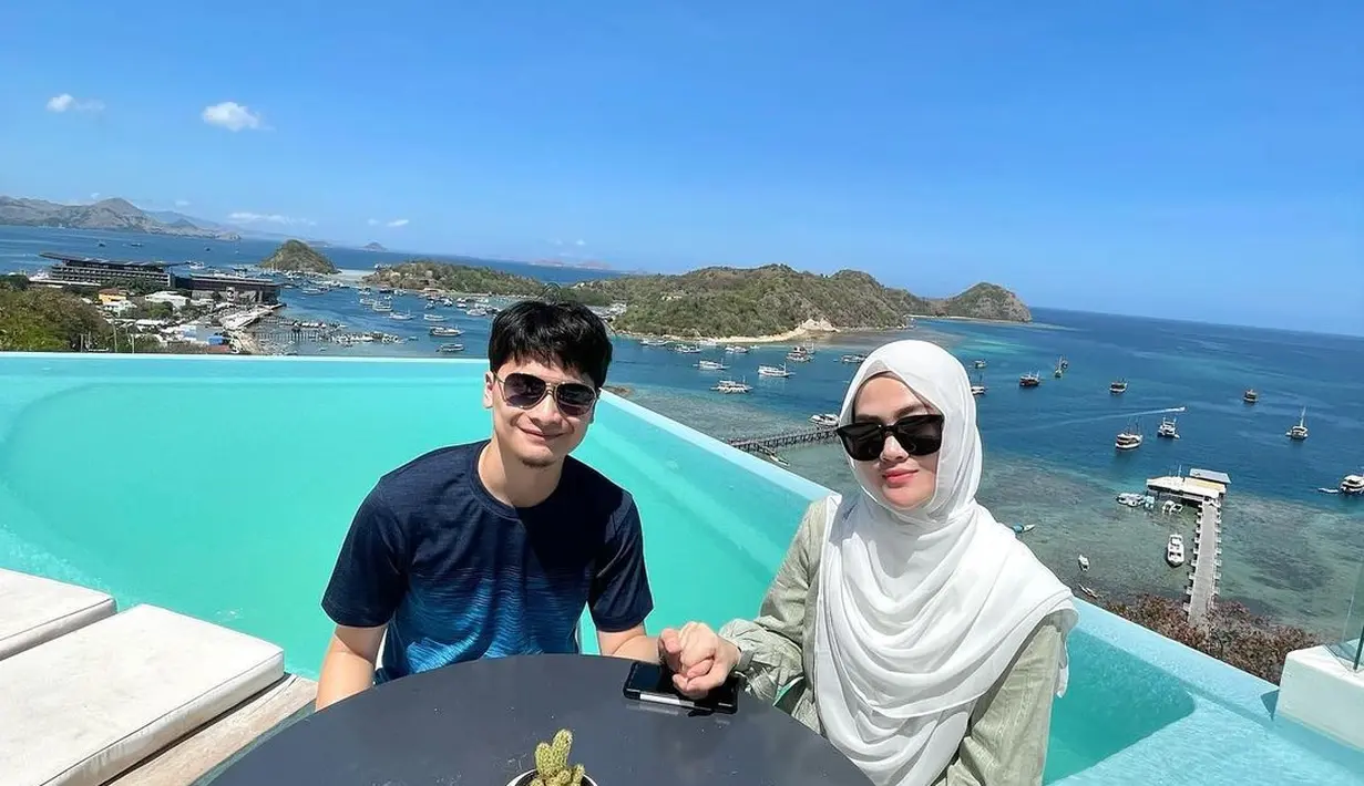 Alvin Faiz dan Henny Rahman (Instagram/alvin_411)