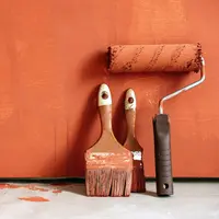 ilustrasi mengecat tembok (sumber: Pexel)