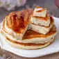 ilustrasi pancake lembut/copyright by Dementieva Iryna (Shutterstock)