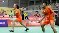 Ganda campuran, Rinov Rivaldy/Angelica Wiratama, menyempurnakan kemenangan Indonesia atas Nepal menjadi 5-0, pada laga penyisihan Kejuaraan Asia Junior 2017, Sabtu (22/7/2017). (PBSI)