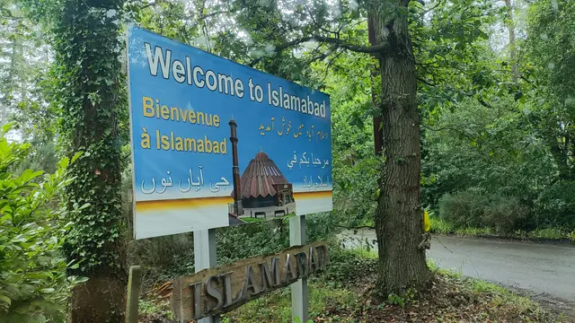 Islamabad di Inggris menjadi pusat komunitas Ahmadiyah internasional (Liputan6/Elin Kristanti)