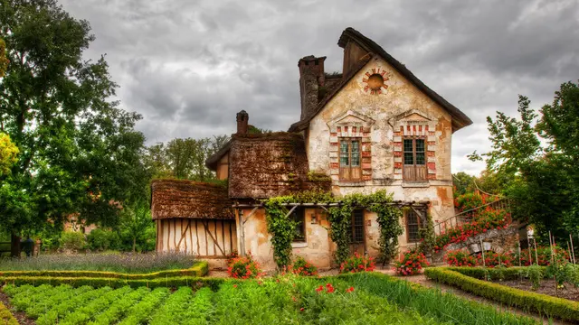10 Cottage Cantik yang Memukau Mata