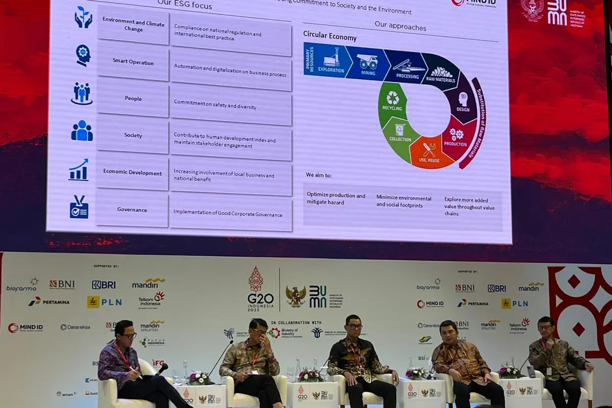 Direktur Utama MIND ID Hendi Prio Santoso dalam SOE International Conference