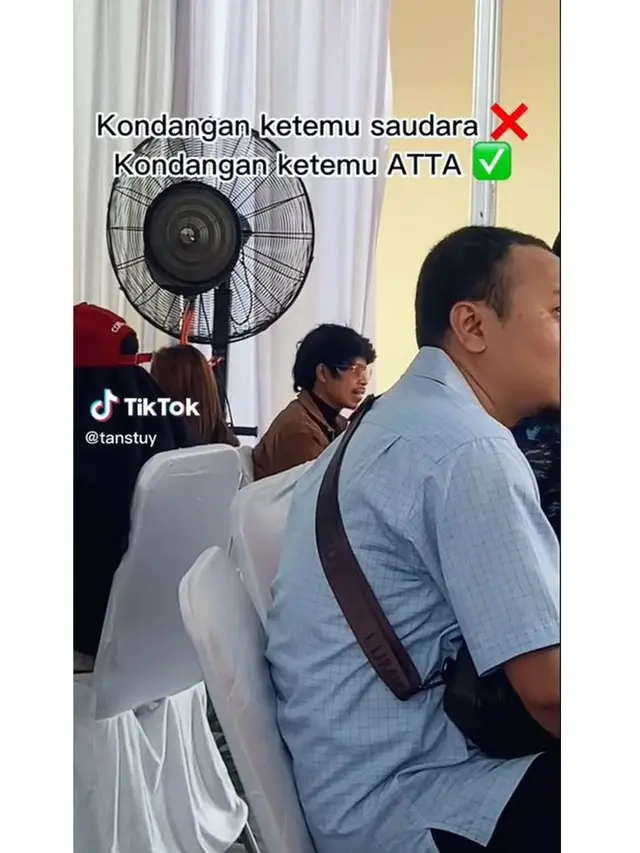 Viral Video Wanita Ketemu Atta Halilintar di Kondangan, Netizen: Mirip Banget
