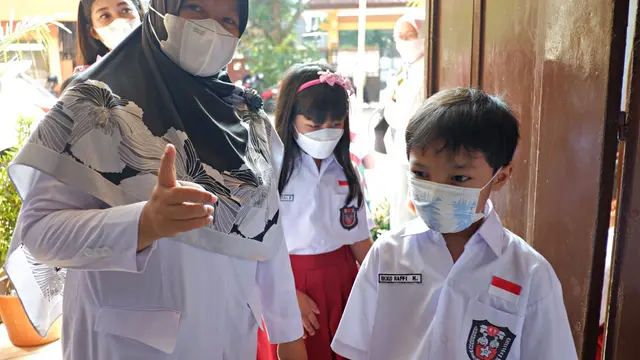 Hanya Wilayah PPKM Level 1-3 yang Diizinkan Menerapkan PTM Terbatas