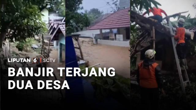 Banjir besar yang menerjang dua desa di Jatigede, Kabupaten Sumedang, Jawa Barat. Tak hanya air, lumpur juga ikut masuk ke puluhan rumah dan masjid.