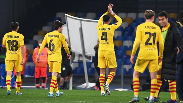 Foto: Aubameyang Kembali Cetak Gol, Barcelona Menang Telak di Kandang Napoli dan Lolos ke Babak 16 Besar Liga Europa 2021 / 2022