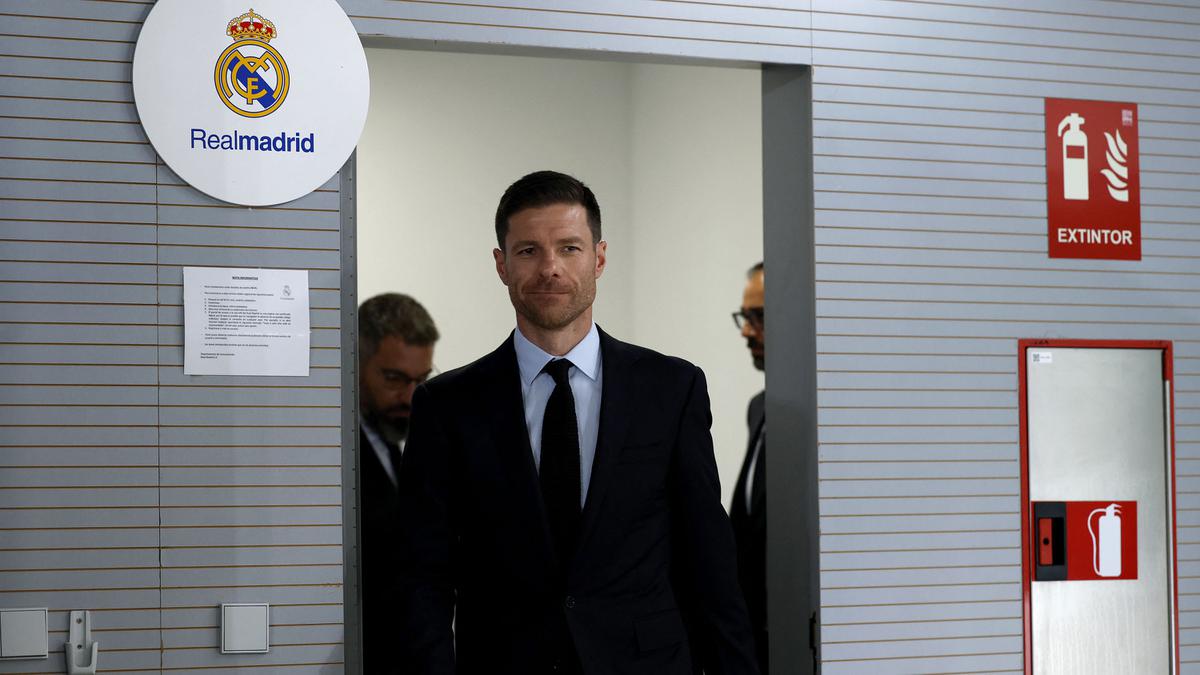 Kesamaan Xabi Alonso dan Hansi Flick yang Bisa Menguntungkan Real Madrid