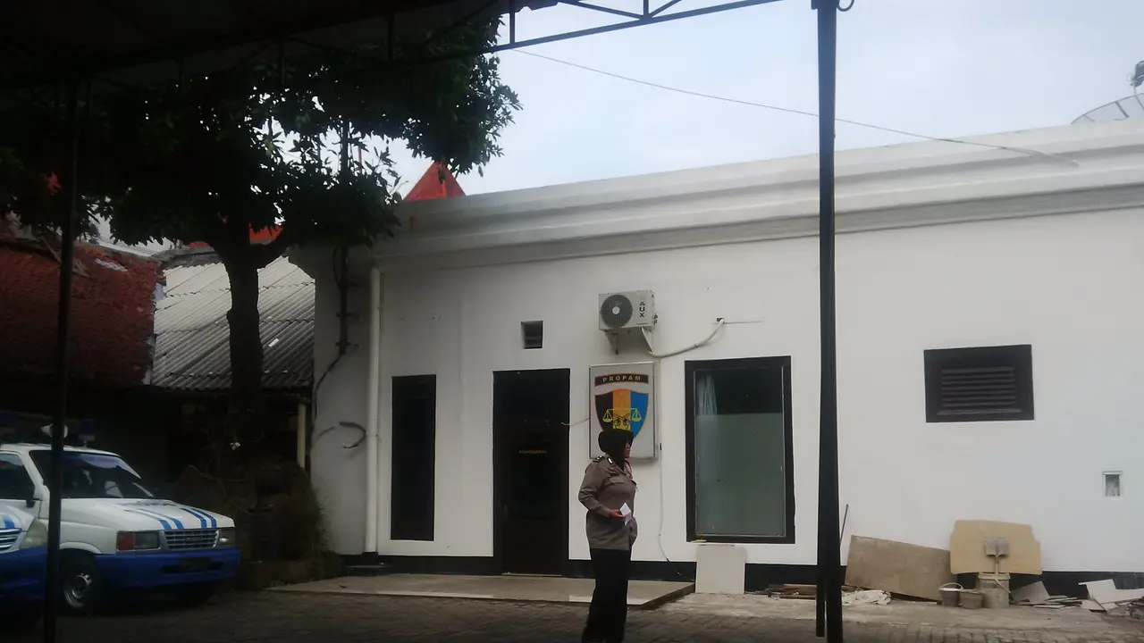 Propam Polrestabes Surabaya Terkait 7 Tahanan Kabur