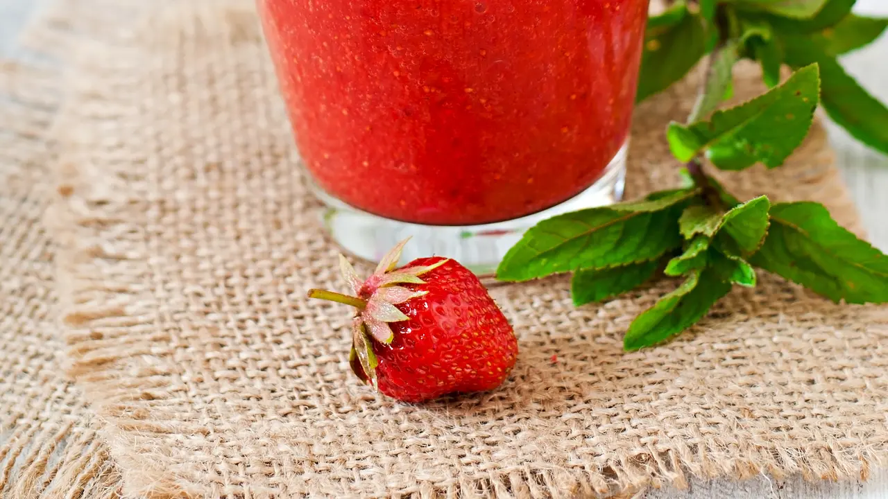 jus stroberi