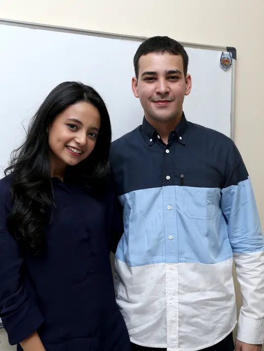 Aktor Arab-Indonesia ini pun memiliki harapan agar lebih dewasa di usianya yang telah memasuki 26 tahun tersebut. Serta dengan hadirnya sang kekasih, Elyzia Mulachela, ia pun ingin hubungannya langgeng. (Andy Masela/Bintang.com)