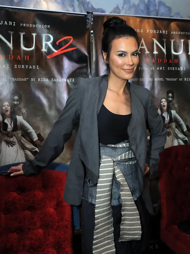 [Bintang] Sophia Latjuba