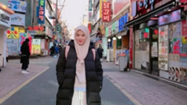Ayana Jihye Moon