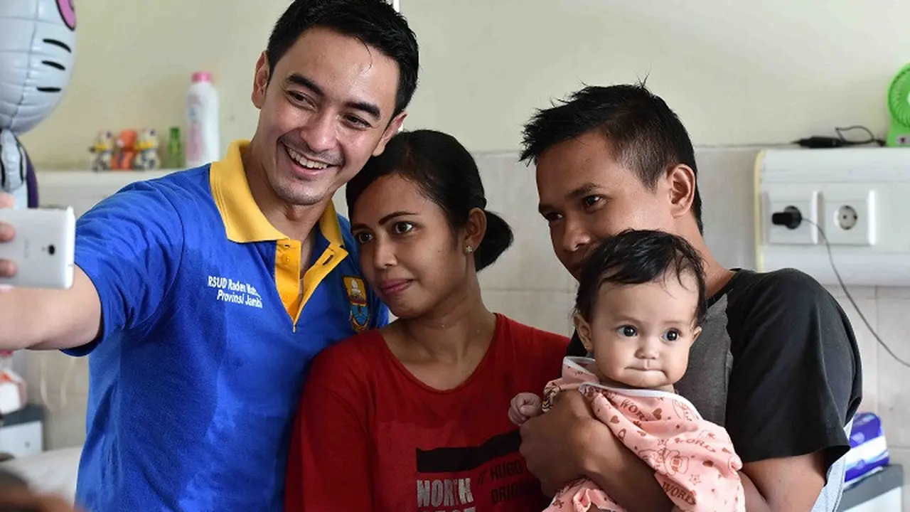 RSUD Raden Mattaher dan Zumi Zola