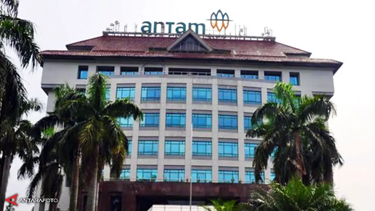 gedung-antam-130715b.jpg