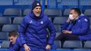 Ekspresi kekesalan pelatih Chelsea Thomas Tuchel usai dibantai tim tamu dengan skor 2-5. Kekalahan itu sekaligus menjadi yang perdana bagi Tuchel sejak diangkat menjadi pelatih Chelsea pada Januari 2021. (Foto: AFP/Pool/John Walton)