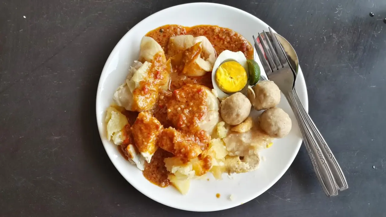 6 Jajanan Siomay Maknyus di Jakarta