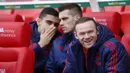 Wayne Rooney dicadangkan oleh pelatih Manchester United, Louis van Gaal. Striker Inggris itu baru masuk pada babak kedua. (Reuters/Carl Recine)